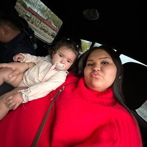 Meet your Posher, Perla